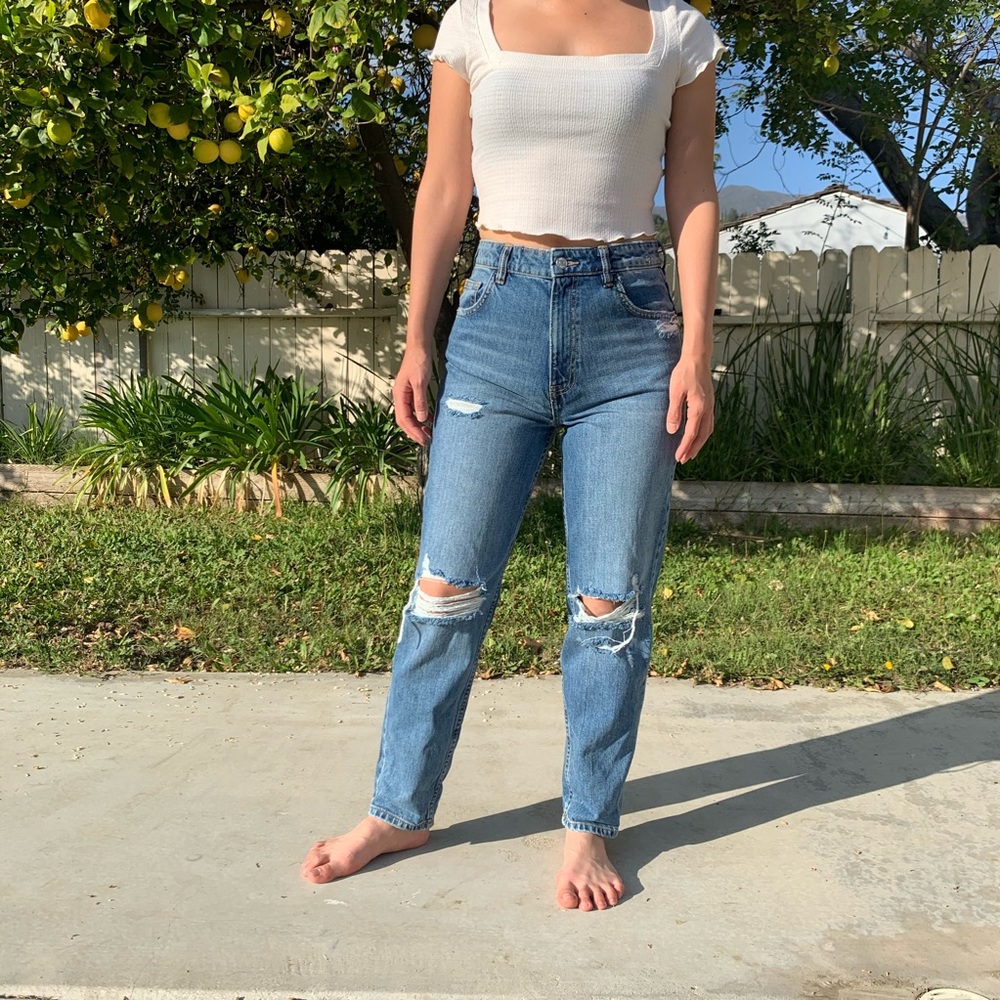 Zara Classic Mom Fit Jeans- high waist
